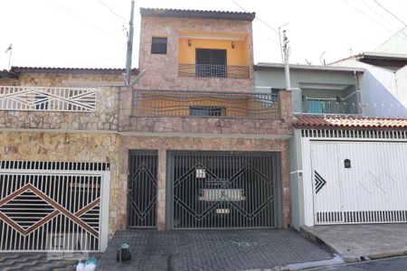 Apartamento à venda com 370m², 3 quartos e 4 vagasFachada