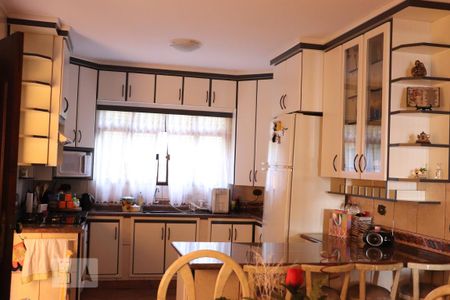 Apartamento à venda com 370m², 3 quartos e 4 vagasCozinha