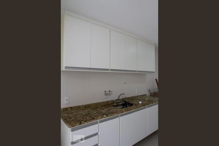 Apartamento para alugar com 188m², 3 quartos e 2 vagas Apartamento para alugar com 188m², 3 quartos e 2 vagasCozinha