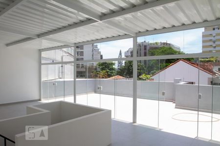 Apartamento para alugar com 188m², 3 quartos e 2 vagas Apartamento para alugar com 188m², 3 quartos e 2 vagasSala - 2º Andar
