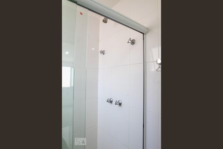 Apartamento para alugar com 188m², 3 quartos e 2 vagas Apartamento para alugar com 188m², 3 quartos e 2 vagasBanheiro do Quarto 2 - Suíte