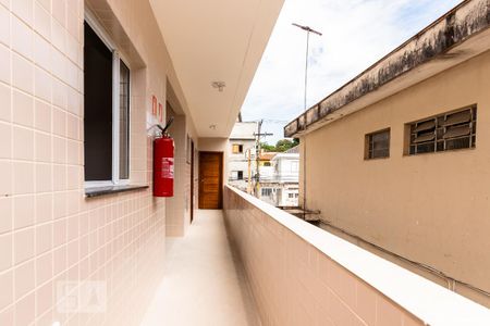 Apartamento para alugar com 38m², 2 quartos e sem vaga Apartamento para alugar com 38m², 2 quartos e sem vagaCorredor externo
