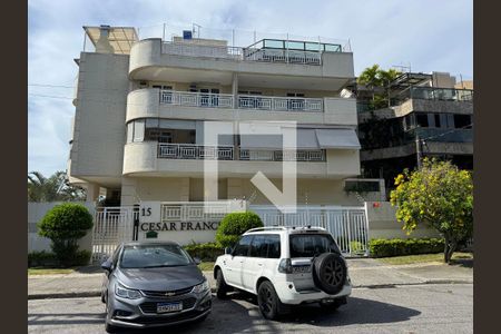 Apartamento à venda com 204m², 3 quartos e 3 vagasFachada