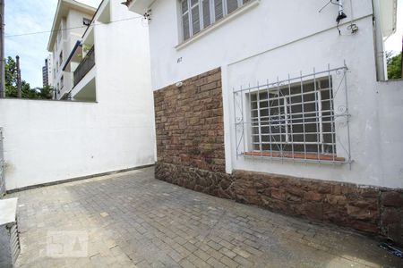 Casa à venda com 200m², 3 quartos e 5 vagasÁrea Externa