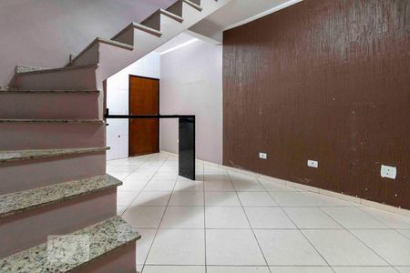 Sala de casa de condomínio à venda com 2 quartos, 46m² em Parada Xv de Novembro, São Paulo