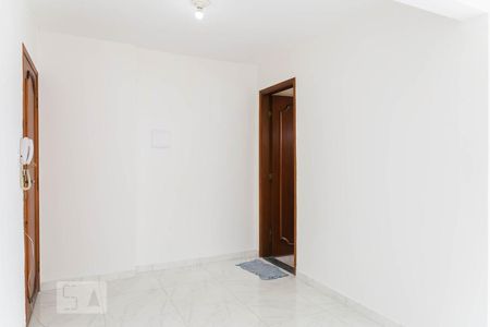 Sala/Quarto de kitnet/studio para alugar com 1 quarto, 39m² em Liberdade, São Paulo