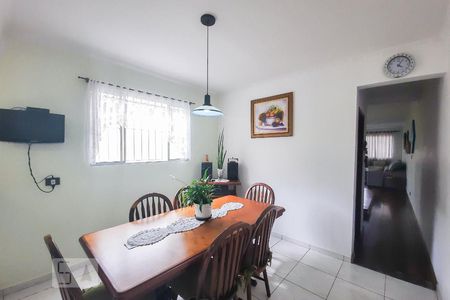 Casa à venda com 190m², 3 quartos e 4 vagas