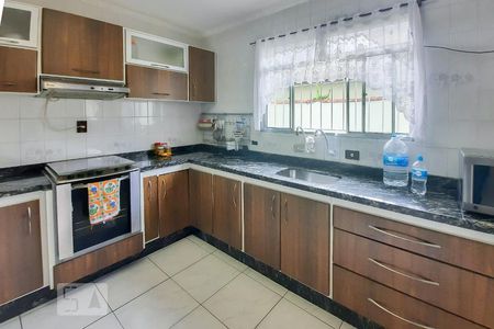 Casa à venda com 190m², 3 quartos e 4 vagas