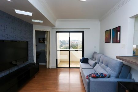 Sala de apartamento para alugar com 2 quartos, 59m² em Jardim Monte Alegre, Taboão da Serra