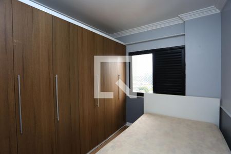 Quarto 1 de apartamento para alugar com 2 quartos, 59m² em Jardim Monte Alegre, Taboão da Serra