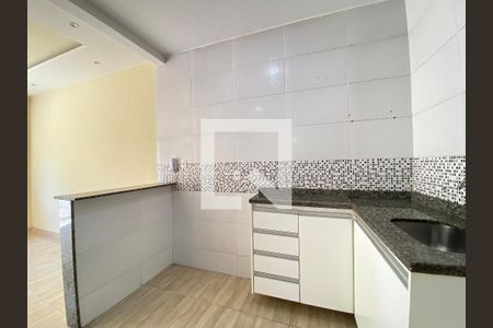 Sala/Cozinha de casa de condomínio para alugar com 2 quartos, 80m² em Piedade, Rio de Janeiro