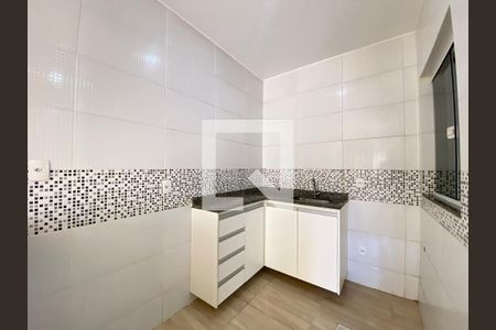 Sala/Cozinha de casa de condomínio para alugar com 2 quartos, 80m² em Piedade, Rio de Janeiro