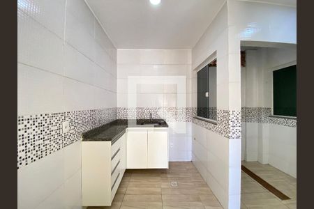 Sala/Cozinha de casa de condomínio para alugar com 2 quartos, 80m² em Piedade, Rio de Janeiro