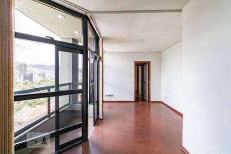 Apartamento para alugar com 67m², 1 quarto e 1 vagaSala