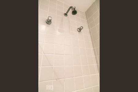 Apartamento à venda com 37m², 1 quarto e 1 vagaChuveiro