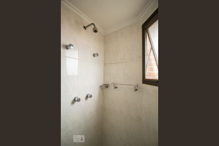 Apartamento à venda com 160m², 4 quartos e 3 vagasBanheiro Quarto 3