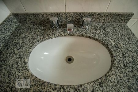 Apartamento à venda com 160m², 4 quartos e 3 vagasBanheiro Social