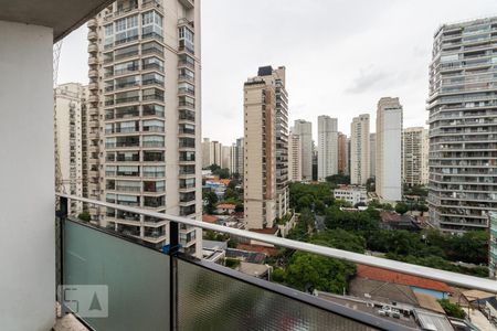 Varanda de apartamento à venda com 3 quartos, 122m² em Vila Nova Conceição, São Paulo