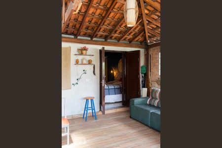 Casa à venda com 110m², 2 quartos e 2 vagasVARANDA