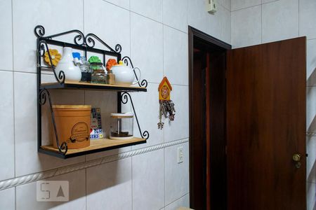 Casa à venda com 110m², 2 quartos e 2 vagasCOZINHA