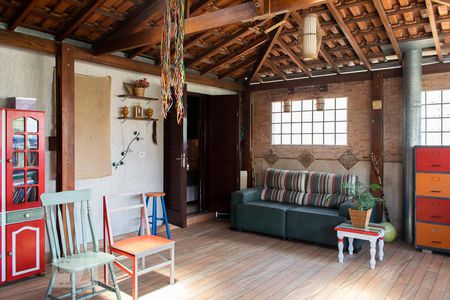 Casa à venda com 110m², 2 quartos e 2 vagasVARANDA