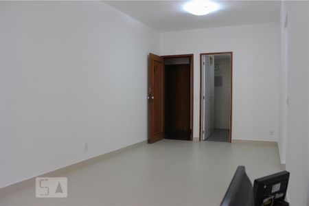 Sala de apartamento para alugar com 3 quartos, 87m² em Barra da Tijuca, Rio de Janeiro