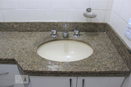 Apartamento para alugar com 87m², 3 quartos e 1 vaga Apartamento para alugar com 87m², 3 quartos e 1 vagaBanheiro Social