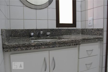 Apartamento para alugar com 87m², 3 quartos e 1 vaga Apartamento para alugar com 87m², 3 quartos e 1 vagaBanheiro da Suíte