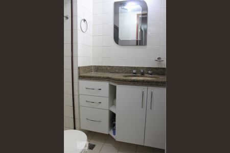 Apartamento para alugar com 87m², 3 quartos e 1 vaga Apartamento para alugar com 87m², 3 quartos e 1 vagaBanheiro Social