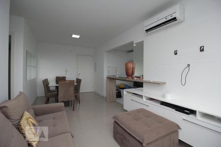 Sala de apartamento à venda com 2 quartos, 70m² em Marechal Rondon, Canoas