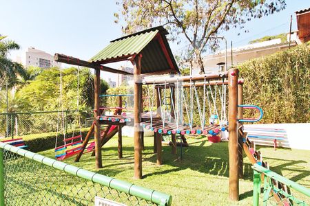 Casa de condomínio para alugar com 200m², 3 quartos e sem vaga Casa de condomínio para alugar com 200m², 3 quartos e sem vagaÁrea comum - Playground