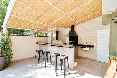 Casa de condomínio para alugar com 200m², 3 quartos e sem vaga Casa de condomínio para alugar com 200m², 3 quartos e sem vagaÁrea comum - Churrasqueira