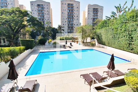 Casa de condomínio para alugar com 200m², 3 quartos e sem vaga Casa de condomínio para alugar com 200m², 3 quartos e sem vagaÁrea comum - Piscina