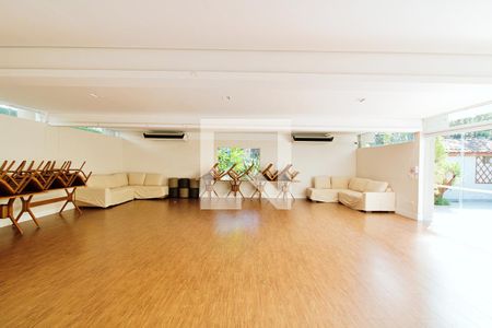 Casa de condomínio para alugar com 200m², 3 quartos e sem vaga Casa de condomínio para alugar com 200m², 3 quartos e sem vagaÁrea comum - Salão de festas