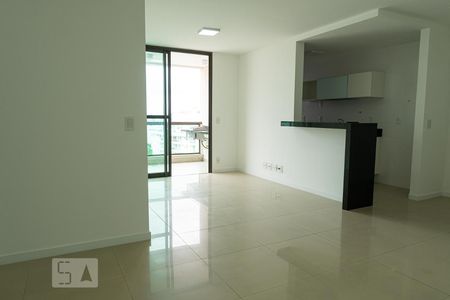 Sala  de apartamento à venda com 2 quartos, 90m² em Charitas, Niterói