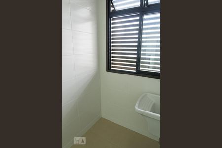 Apartamento à venda com 90m², 2 quartos e 2 vagasÁrea de Serviço  