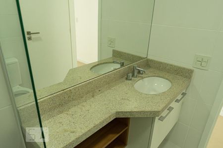 Apartamento à venda com 90m², 2 quartos e 2 vagasBanheiro Social 