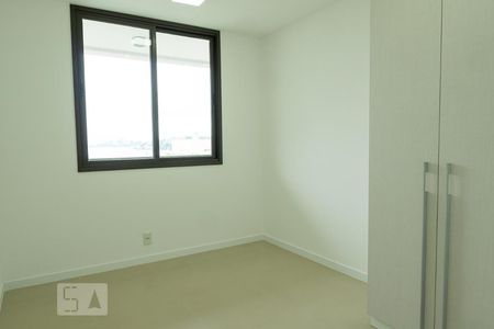 Quarto 1 de apartamento à venda com 2 quartos, 90m² em Charitas, Niterói
