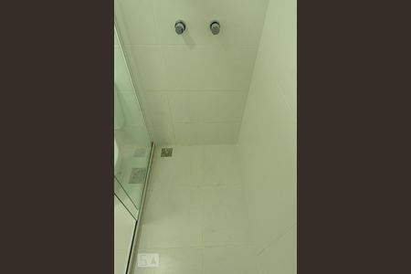 Apartamento à venda com 90m², 2 quartos e 2 vagasBanheiro Social 