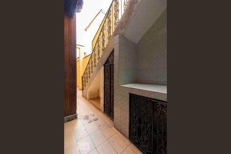 Casa à venda com 140m², 3 quartos e 2 vagas Casa à venda com 140m², 3 quartos e 2 vagasAcesso Corredor e Quarto de Serviço