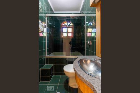 Casa à venda com 140m², 3 quartos e 2 vagas Casa à venda com 140m², 3 quartos e 2 vagasBanheiro Quarto 1 - Suite