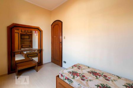 Casa à venda com 140m², 3 quartos e 2 vagas Casa à venda com 140m², 3 quartos e 2 vagasQuarto 2