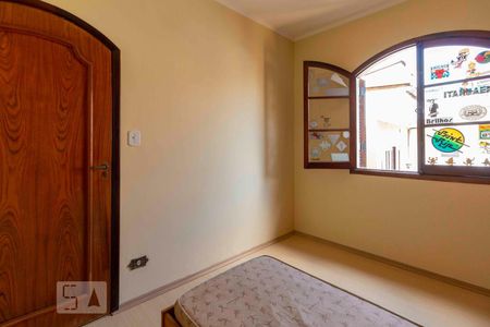 Casa à venda com 140m², 3 quartos e 2 vagas Casa à venda com 140m², 3 quartos e 2 vagasQuarto 3