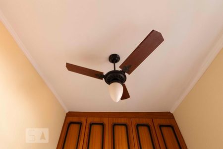 Casa à venda com 140m², 3 quartos e 2 vagas Casa à venda com 140m², 3 quartos e 2 vagasQuarto 2