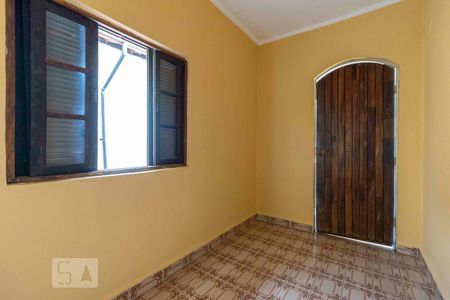 Casa à venda com 140m², 3 quartos e 2 vagas Casa à venda com 140m², 3 quartos e 2 vagasQuarto de Serviço