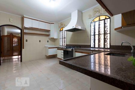 Casa à venda com 140m², 3 quartos e 2 vagas Casa à venda com 140m², 3 quartos e 2 vagasCozinha