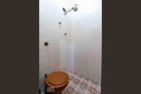 Casa à venda com 140m², 3 quartos e 2 vagas Casa à venda com 140m², 3 quartos e 2 vagasBanheiro Área de Churrasco