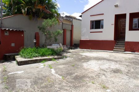 Casa à venda com 145m², 4 quartos e sem vaga Casa à venda com 145m², 4 quartos e sem vagaÁrea Externa