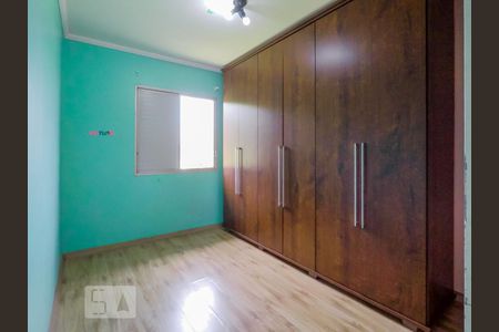 Apartamento à venda com 68m², 3 quartos e 2 vagasQuarto 3
