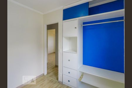 Apartamento à venda com 68m², 3 quartos e 2 vagasQuarto 2